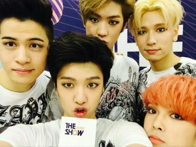 韓国アイドルグループ「CROSS GENE」(SHIN、TAKUYA、サンミン、セヨン、ヨンソク、キャスパー)がカムバック9日で、初の音楽番組1位候補にあがった。(提供:OSEN)