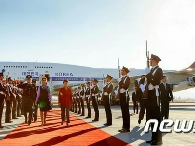 韓国の朴槿恵大統領は22日、米韓原子力協定の改定交渉について「新協定には我々の実質的国益が最大限反映されたものだと評価している」と述べた。（提供:news1）