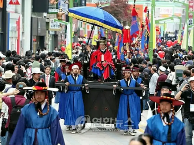 朝鮮通信使の再現の様子（資料写真）＝（聯合ニュース）
