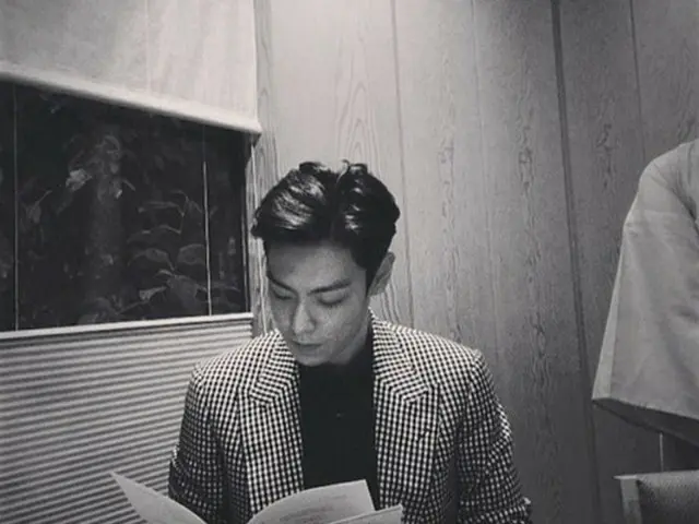 人気グループ「BIGBANG」のT.O.Pが、カリスマ性あふれる日常を公開した。（提供:OSEN）