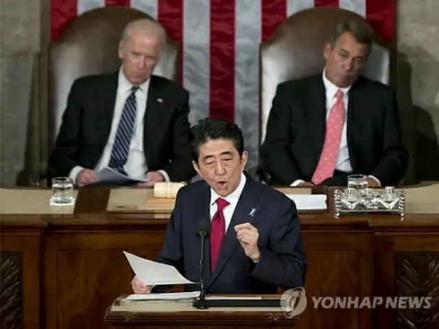 米議会上下両院合同会議で演説する安倍首相＝（ＡＰ＝聯合ニュース）