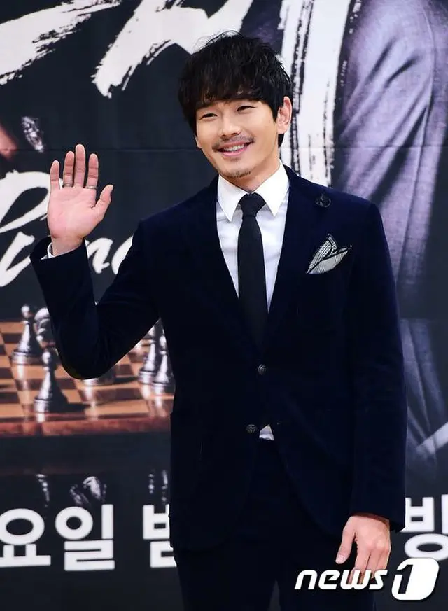 韓国俳優オン・ジュワン（31）が、KBC2新ドラマ「覆面刑事」から降板することがわかった。（提供:news1）