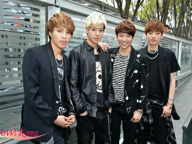 「HIGH4」左からキム・ソング、アレックス、ベク・ミョンハン、イム・ヨンジュン