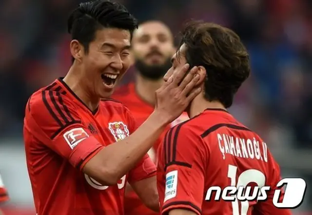 韓国出身のサッカー選手ソン・フンミン（22、レバークーゼン）が自身を取り巻く移籍説を一蹴した。