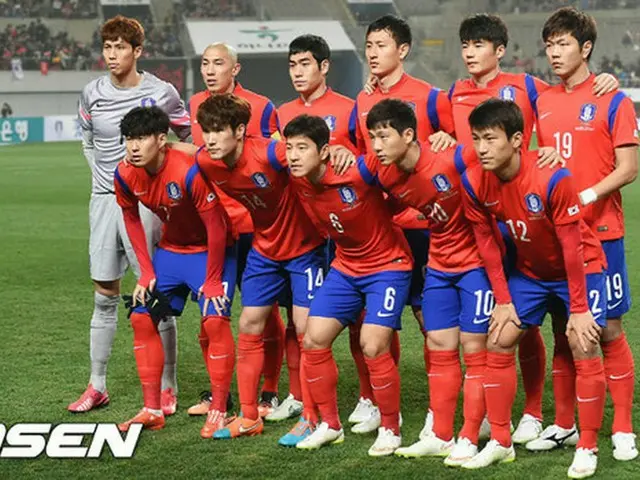 韓国男子サッカー代表チーム(ウリ・シュティーリケ監督)が「2018ロシアW杯」に向けた試合がタイ・バンコクから始まる。(提供:OSEN)