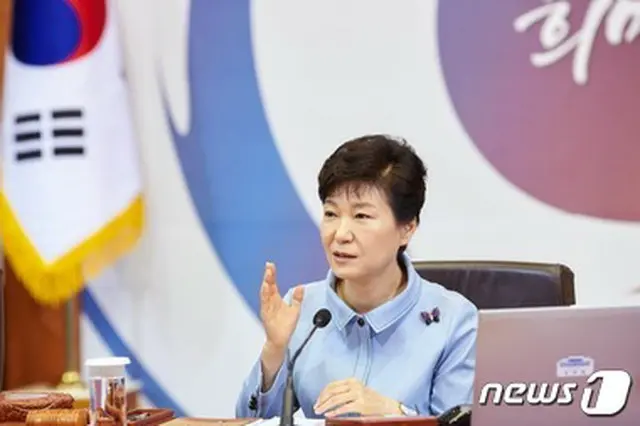 韓国の朴槿恵（パク・クネ）大統領が13日、日韓経済人会参加のために訪韓中の日本の経済人に面会する。