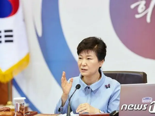 韓国の朴槿恵（パク・クネ）大統領が13日、日韓経済人会参加のために訪韓中の日本の経済人に面会する。