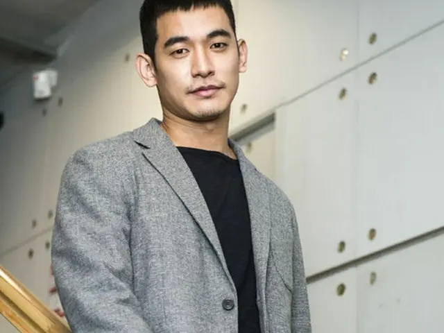 韓国女性歌手ペク・チヨンの夫で俳優のチョン・ソグォンが、13日に発生した予備軍銃乱射事件当時、現場となった訓練場にいたものの、事件発生より前に訓練場を後にしていたことがわかった。