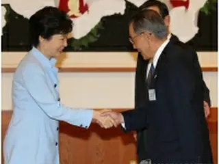 朴大統領　日韓経済協会長らと会談＝歴史問題言及せず
