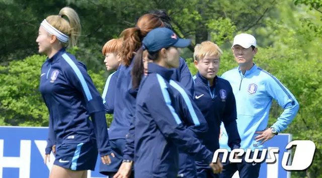 韓国女子サッカー代表チーム（ユン・ドクヨ監督）が来る6月6日に開幕する「2015 FIFA女子ワールドカップ」に公式トレーニングウェアを着用し参加する。