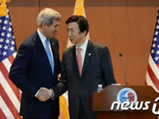 ケリー米国務長官「慰安婦は日本軍が行なったひどい女性人身取引」米韓合同記者会見で