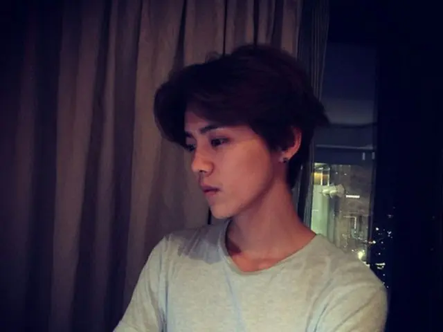 韓国人気アイドルグループ「EXO」を離れたメンバーのLUHAN（ルハン）がSMエンタテインメントと専属契約訴訟をおこなっている中で、近況を公開した。（提供:OSEN）