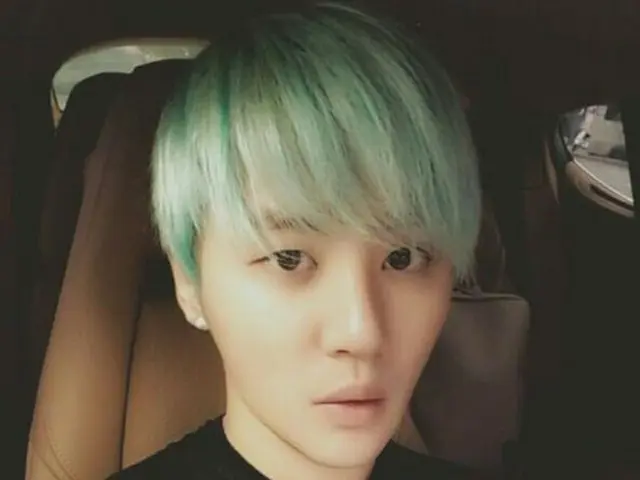 韓国男性グループ「JYJ」ジュンス（XIA）が練習にまい進している近況を伝えた。（提供:OSEN）