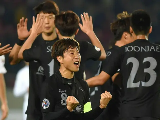 韓国の城南FCが、キム・ドゥヒョンの活躍で中国・広州恒大に劇的な逆転勝利を収めた。（提供:OSEN）