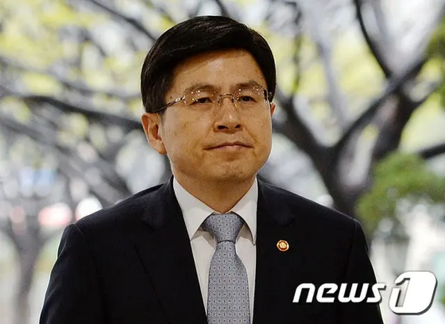 韓国の朴槿恵（パク・クネ）大統領は21日、ファン・ギョアン（58、黄教安）法務部長官を新首相候補者に指名した。大統領府が発表した。