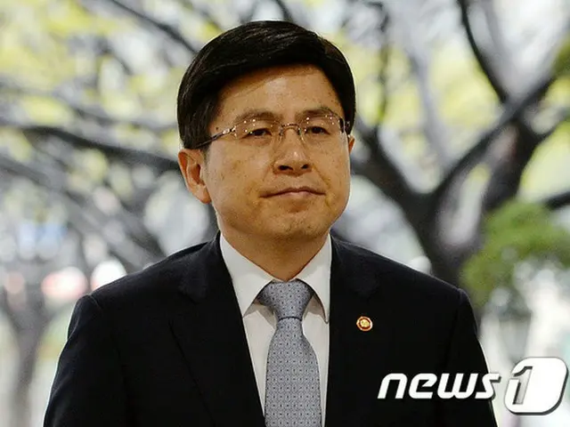 韓国の朴槿恵（パク・クネ）大統領は21日、ファン・ギョアン（58、黄教安）法務部長官を新首相候補者に指名した。大統領府が発表した。
