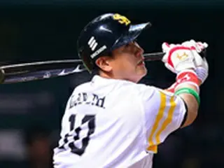 ソフトB・李大浩、11号HR含む3安打4打点の大活躍