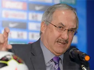 シュティーリケ号、ミャンマー戦控えUAEと来月11日に強化試合