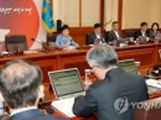 朴大統領　「自由民主主義の守護」強調