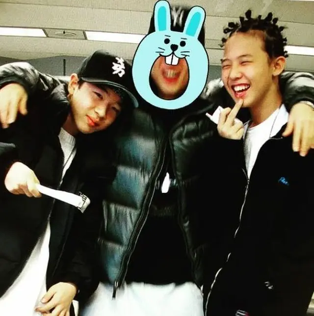 「BIGBANG」の所属事務所YGエンターテインメントのヤン・ヒョンソク代表プロデューサーが、G-DRAGONとSOL（テヤン）の写真を公開し、話題を集めている。（提供:OSEN）