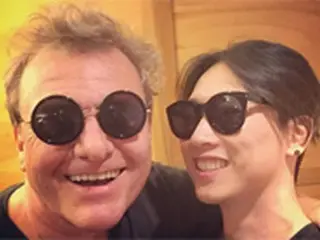 チャン・ウヒョク、フランス有名デザイナーとの2ショット公開