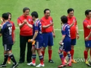 韓日国会議員が親善サッカーで交流　９年ぶり