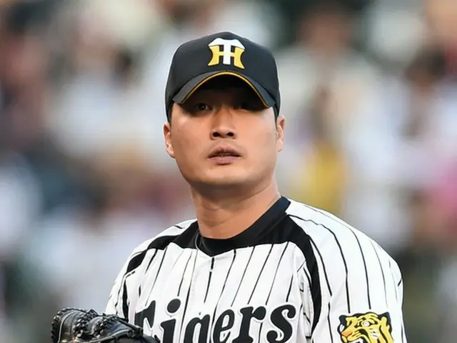 日本プロ野球・阪神タイガースでプレーする“石仏” オ・スンファン（32、呉昇桓）に球団が残留要請するものと見られる。
