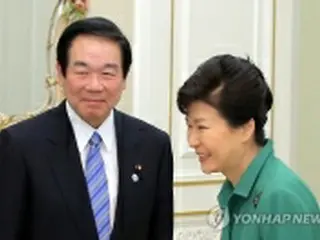 朴大統領「安倍首相は歴代内閣の認識継承を」＝額賀氏と会談