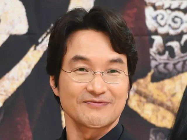 韓国俳優ハン・ソッキュ（50）が、映画「父の戦争（仮）」を通して、スクリーンに復帰する見通しだ。