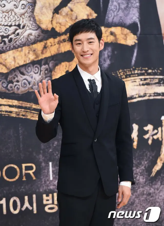 韓国俳優イ・ジェフン