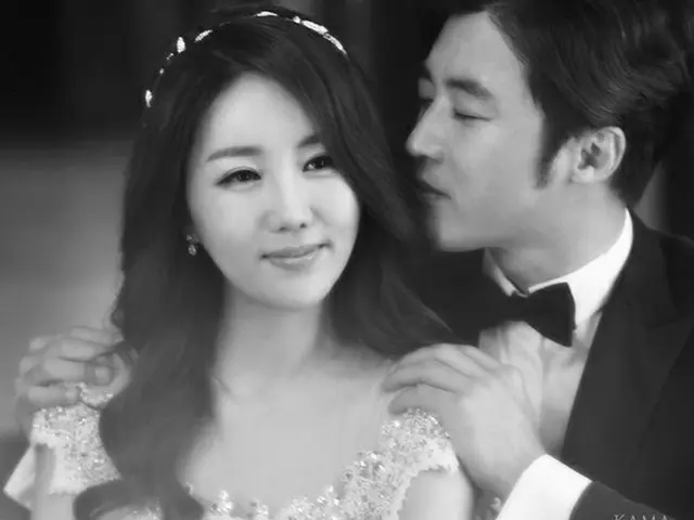 韓国俳優アン・ジェウク（43）の妻チェ・ヒョンジュ（34）が現在、妊娠3週目であることがわかった。（提供:OSEN）