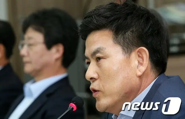 キム・テホセヌリ党最高委員（52）が29日、平沢（ピョンテク）現場最高委員会議で“犬死に＝無駄死に”発言をし、物議を醸している。