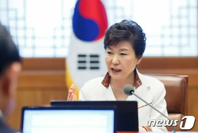 韓国の朴槿恵（パク・クネ）大統領は30日、韓国陸・海・空の各軍の主要指揮官を青瓦台（大統領府）に招き、昼食会を開催する。（提供:news1）