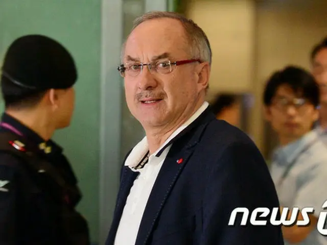 サッカー韓国代表のウリ・シュティーリケ監督が8月に開かれる東アジアカップの選手構想について計画を明らかにした。（提供:news1）