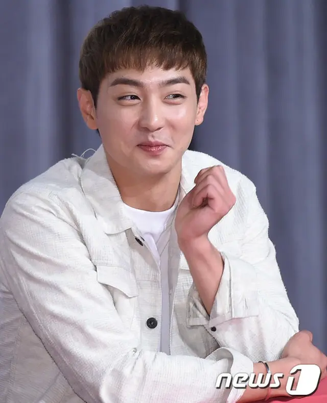 韓国俳優ヒョヌ（30）が、「姉がいるため、女性に対する幻想は少ない」と明かした。