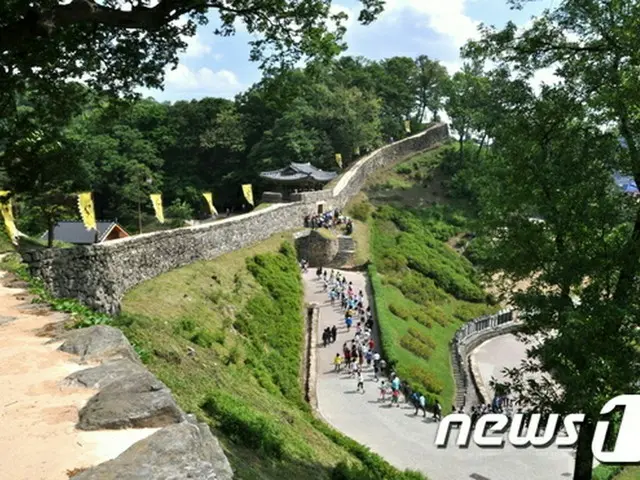 ドイツ・ボンで開催中の「第39回ユネスコ世界遺産委員会」に参加している韓国代表団は1日、現地で国際ワークショップを開催する。