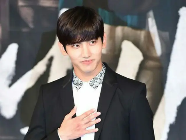 韓国人気男性グループ「東方神起」チャンミンの所属事務所SMエンタテインメントの関係者は7日、韓国メディアに「チャンミンが義務警察特技兵に合格した。年内入隊する予定だ」と明らかにした。