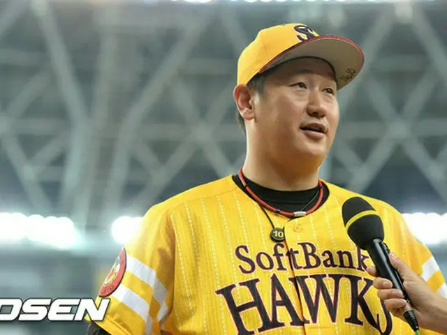 ソフトバンクのイ・デホ（李大浩）が、2本の2塁打でチームを勝利に導いた。（提供:OSEN）