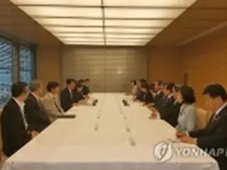 歴史認識は歴代談話と変わらず＝安倍首相、韓国議員に