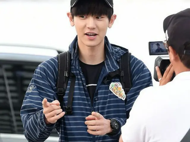 韓国アイドルグループ「EXO」CHANYEOL（チャンヨル）がSBS FM「イ・グクジュのヤングストリート」のために直接作詞・作曲・編曲までしたロゴソングを手掛けた。（提供:OSEN）
