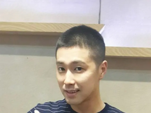 「東方神起」ユンホが、軍入隊においてファンに直筆の手紙を残した。（提供:OSEN）
