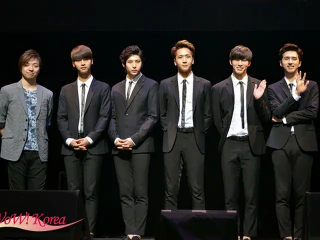 左から三浦大知、「VIXX」エン、レオ、ラビ、ホンビン、ケン