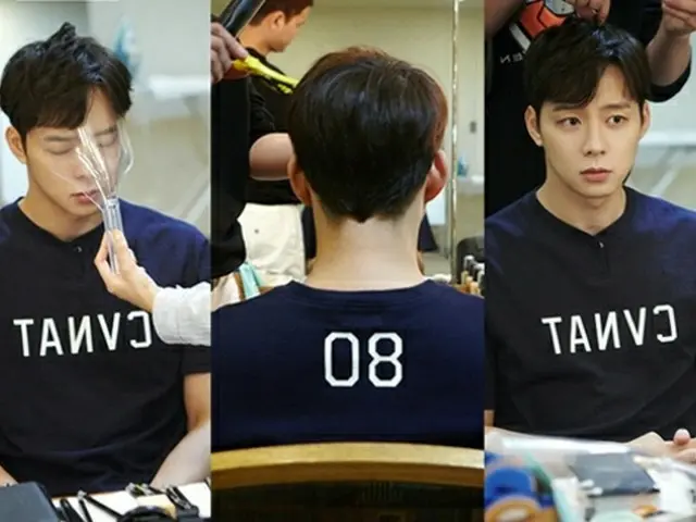 韓国人気グループ「JYJ」のユチョン（29）が、日本ファンミーティングの楽屋写真を公開した。（提供:news1）
