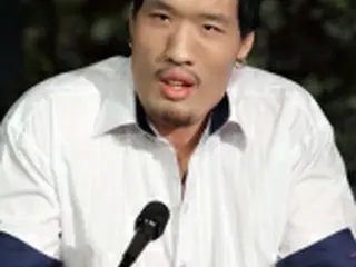 復帰戦控える闘技家・崔洪万　詐欺容疑で送検＝韓国警察