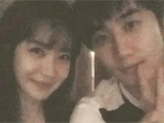 女優ユ・ソヨン、ホ・ヨンセン（SS501）の除隊パーティーに出席“仲良しツーショット”