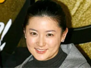 “笑顔の天使”イ・ヨンエ　ハンドプリンティングイベントに出席