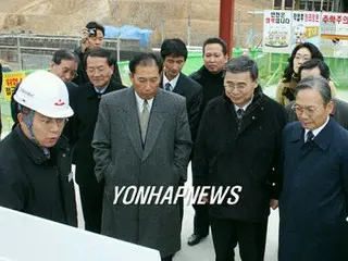 李統一部長官が開城訪問「事業の安定発展を確信」