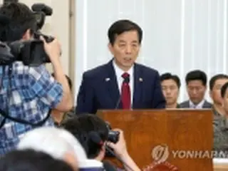 韓国国防部長官「対北追加報復措置取る」　地雷事件