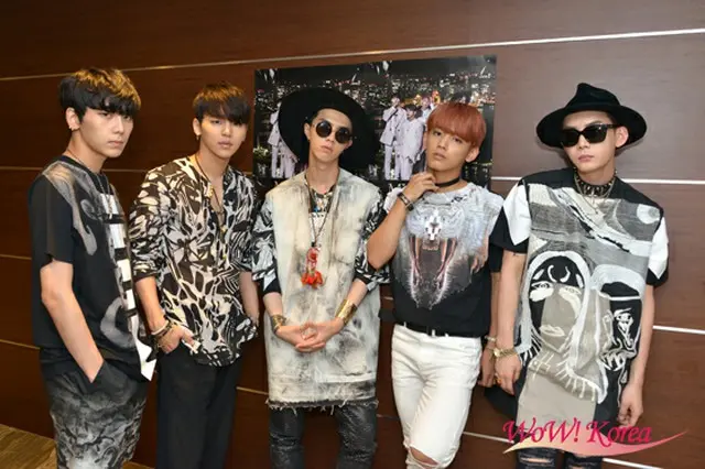 「MYNAME」左からチェジン、インス、ジュンQ、セヨン、コヌ