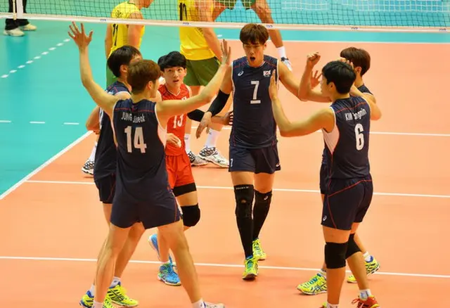 23歳以下（U-23）韓国代表チームが2015国際バレーボール連盟（FIVB）U-23世界選手権大会でブラジルの高い壁を越えることができなかった。（提供:news1）
